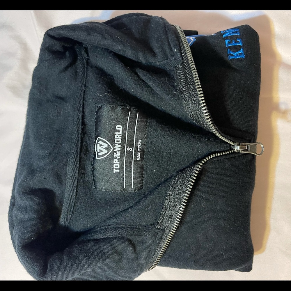 Black, UK Kentucky quarter zip.